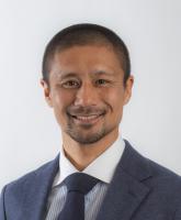 坪井慶介