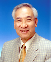 中川政雄